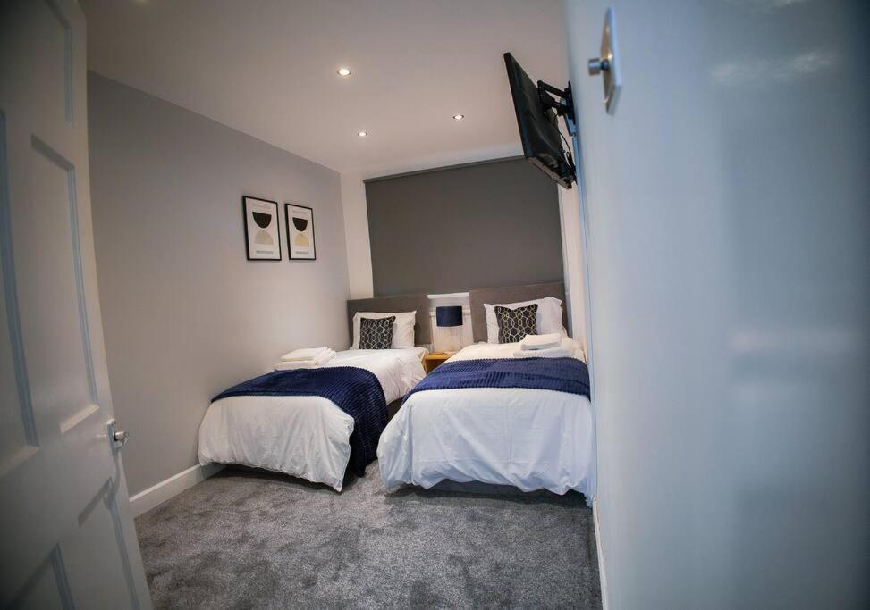 Isinmi Home - Close To Mcr City แมนเชสเตอร์ ภายนอก รูปภาพ